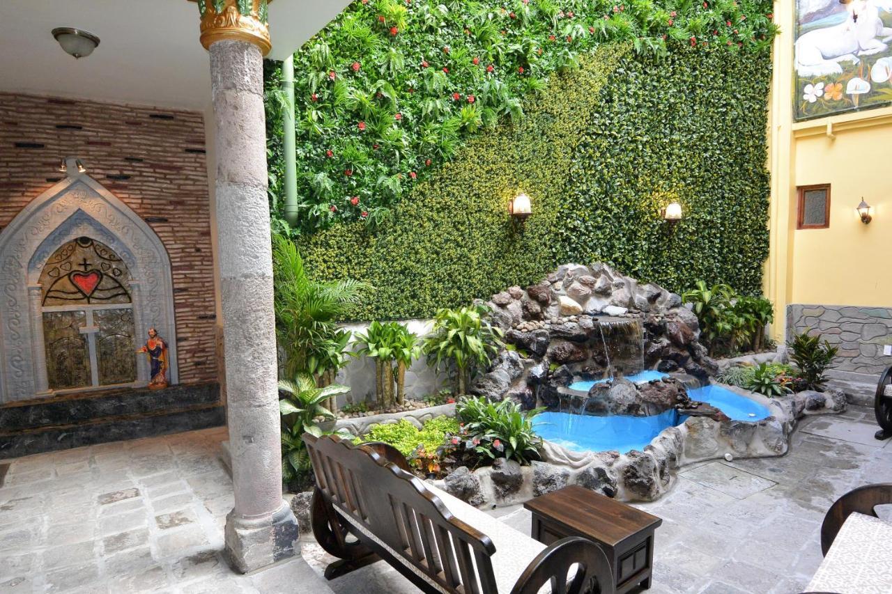 Hotel La Basilica Quito Exteriör bild